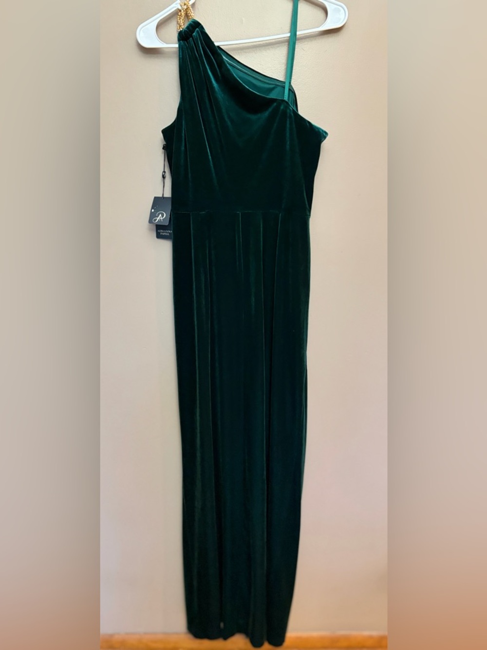 NWT Adrianna Papell 1-Shoulder Elegant Emerald Velvet Evening Party Dress Sz 8 - Picture 2 of 9